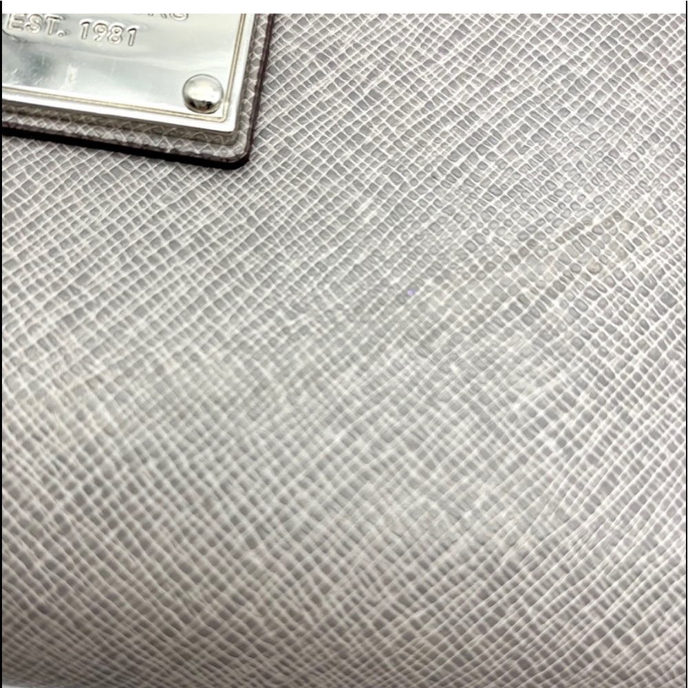 Michael Kors Gray Saffiano Leather wristlet-GUC - Picture 3 of 8